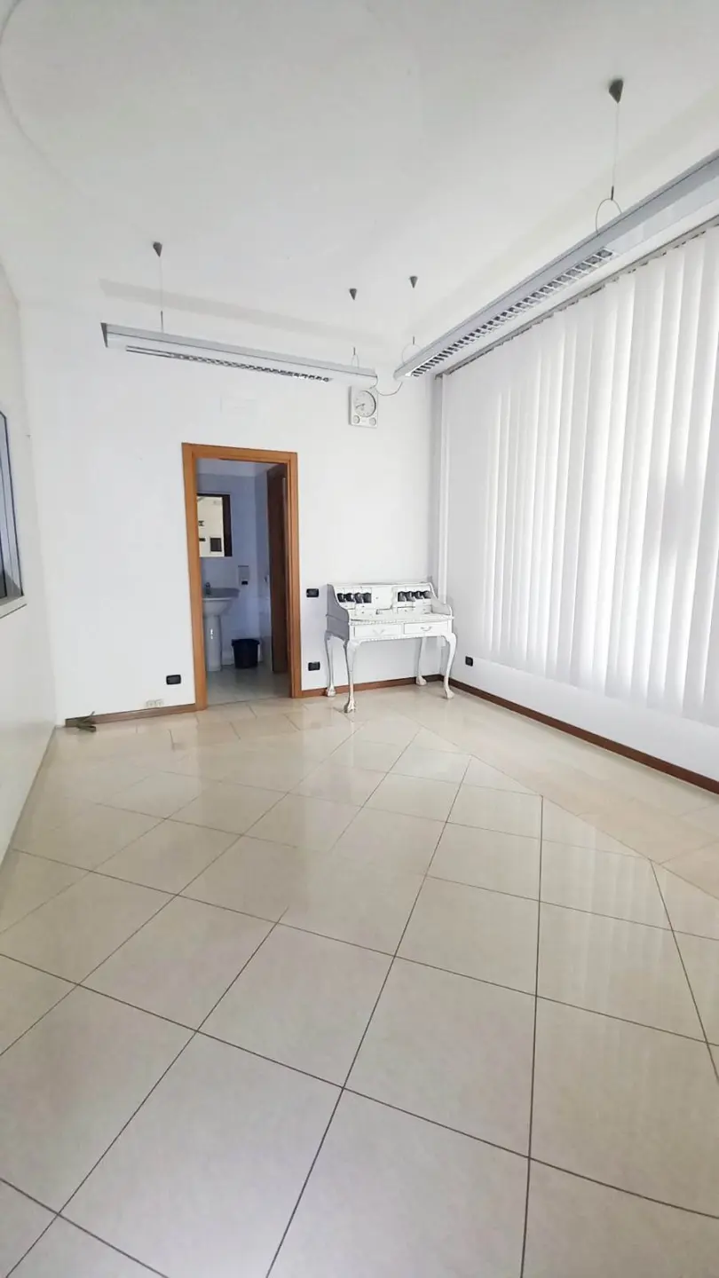Immagine per Capannone in vendita a Rovigo via Umberto I 27