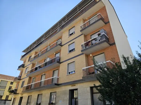 Bilocale via Palestro 13, Venaria Reale