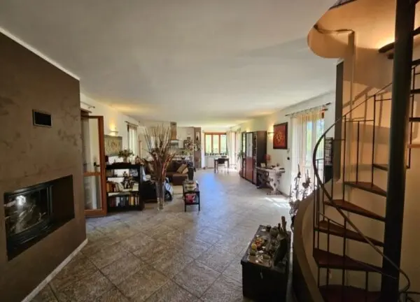 Villa via Provinciale 252, Cumiana