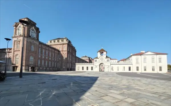Bilocale via Andrea Mensa 37, Venaria Reale