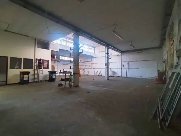 Industriale via Villa Giusti 62, Torino