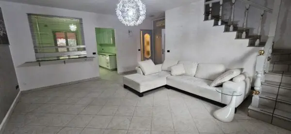 Villa A Schiera via Gorizia 12, Venaria Reale