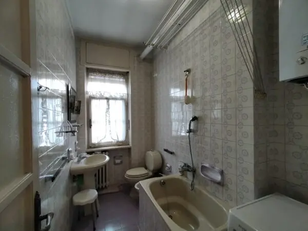 Quadrilocale via Dei Frassini 33, Torino