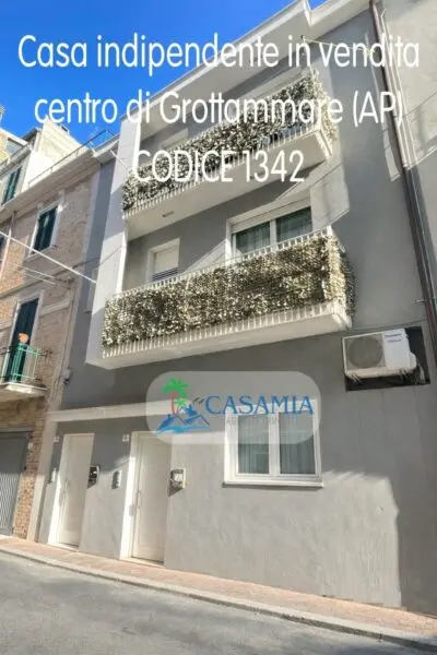 Terratetto via Leopardi, Grottammare
