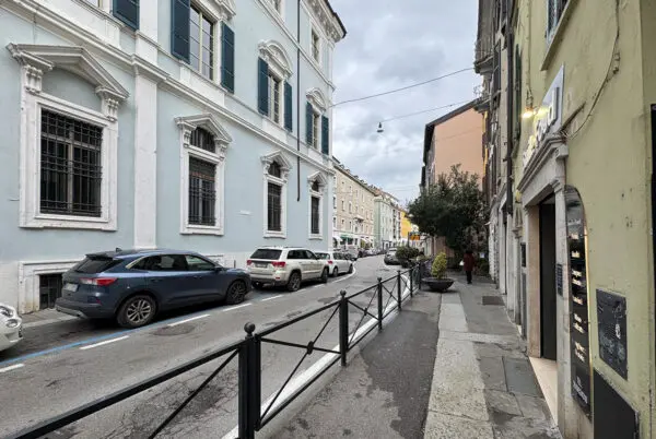 Capannone corso Cavour 18, Brescia