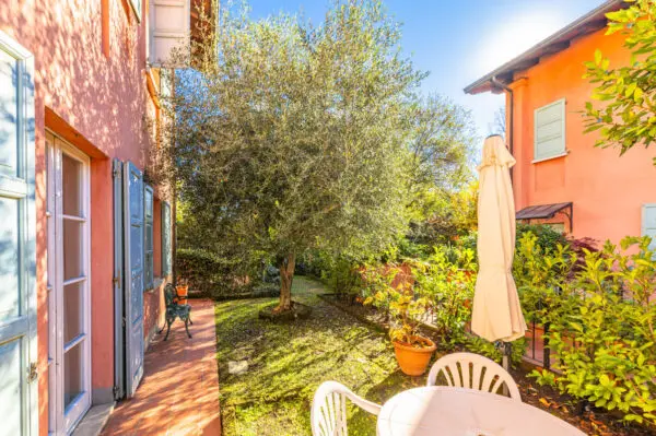 Villa A Schiera via Boves 21, Brescia