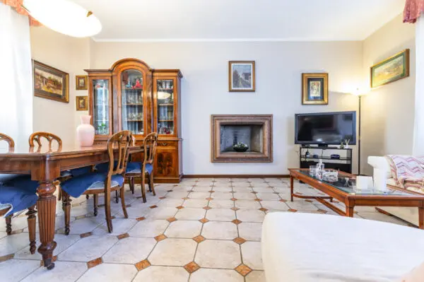 Villa A Schiera via Boves 21, Brescia