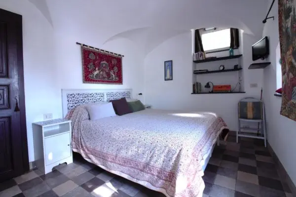 Villa Trifamiliare via San Pantaleo 35, Castelletto, Genova