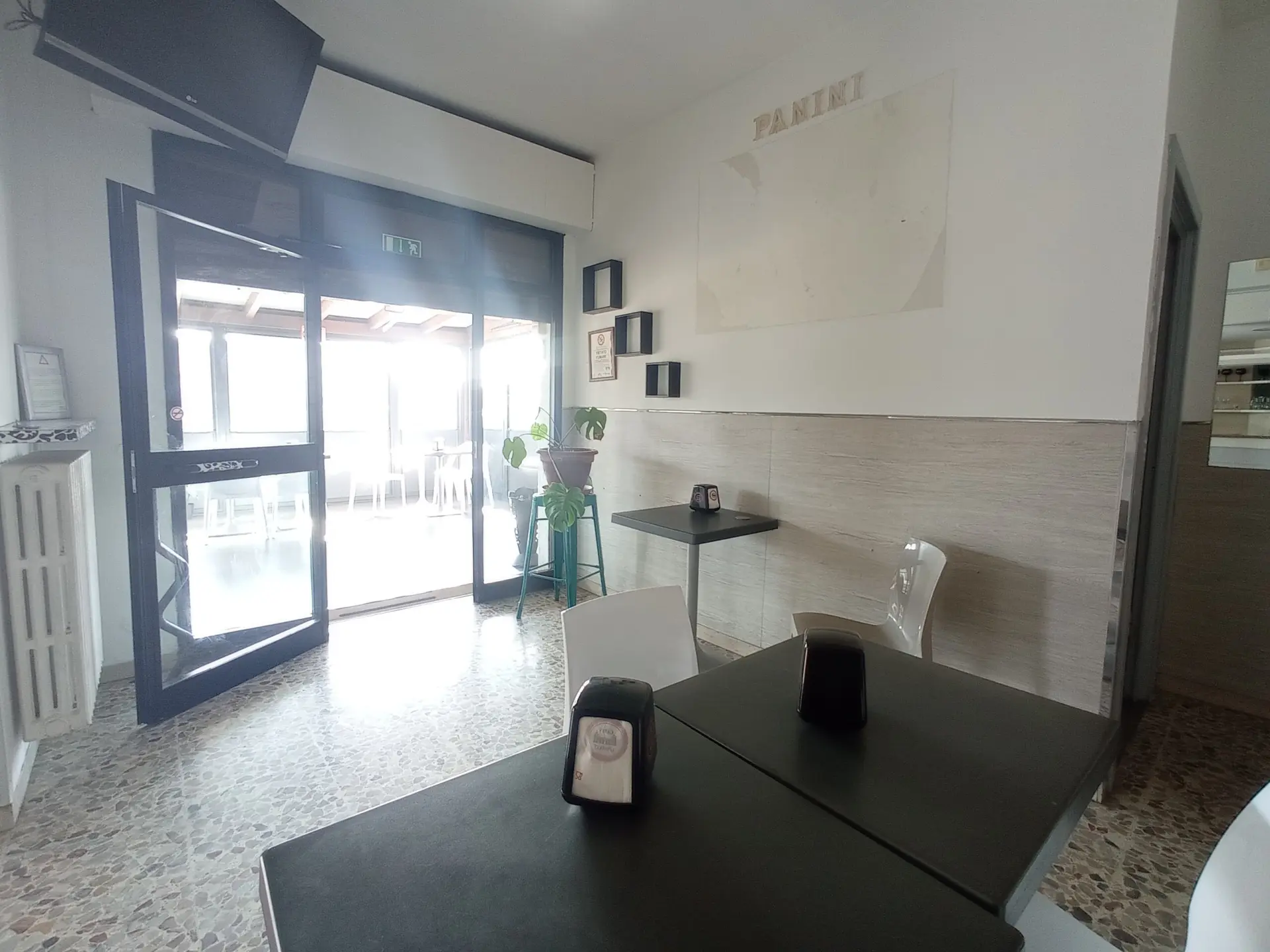 Immagine per Negozio in vendita a Modena strada Barchetta 258