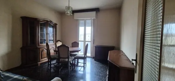 Trilocale via Murano 6, Buon Pastore, Modena