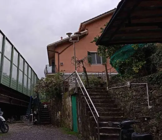 Appartamento 99, Zoagli
