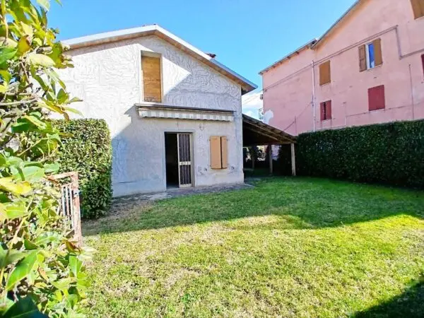 Villa Bifamiliare via Fernè 62, Guiglia