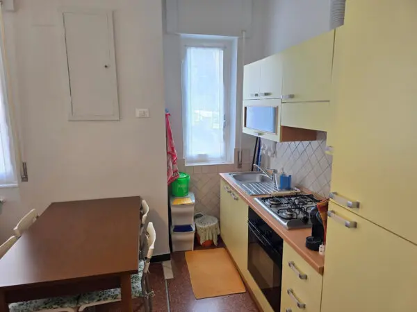 Bilocale via Laggiaro 45, Rapallo