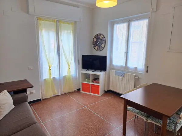 Bilocale via Laggiaro 45, Rapallo