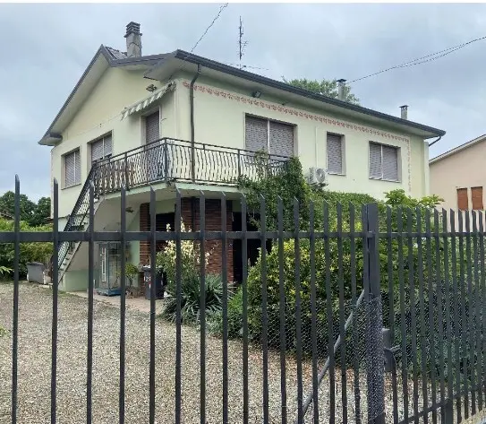 Villa via De Gasperi 8, Sale