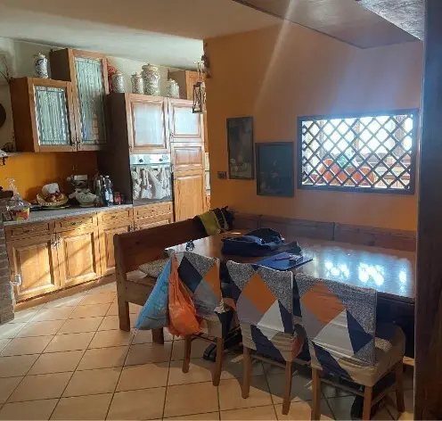 Villa via De Gasperi 8, Sale