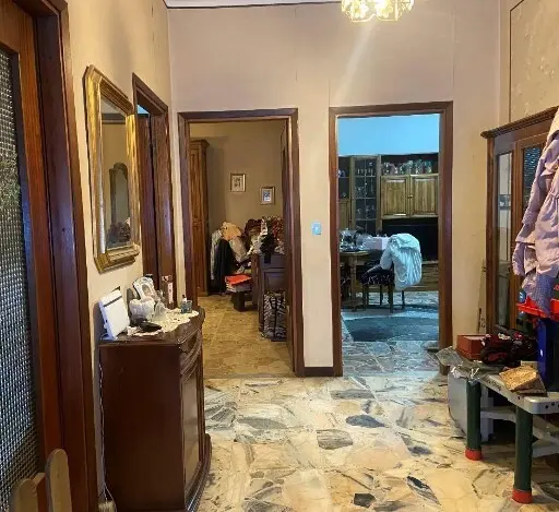 Villa via De Gasperi 8, Sale