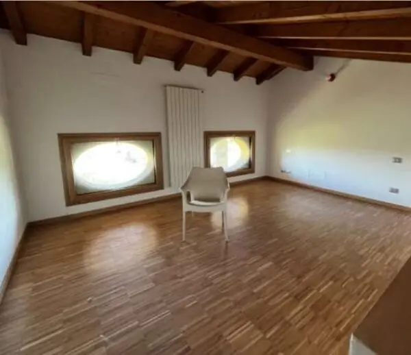 Villa Trifamiliare strada Provinciale 108, Momperone