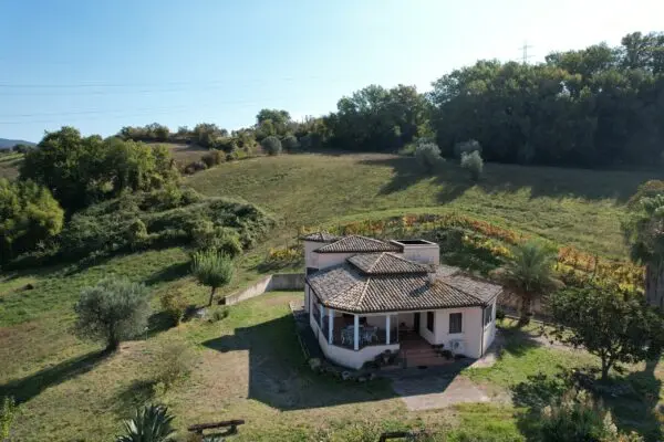 Villa via Vocabolo Colle 20, Alviano