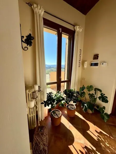 Casale via Vocabolo Ceccotta, Montecastrilli