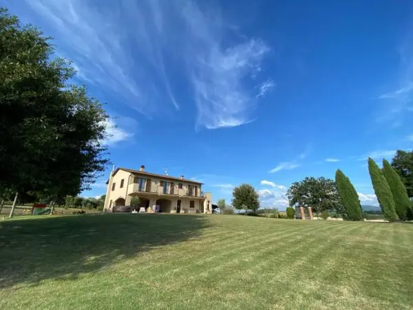 Casale via Vocabolo Ceccotta, Montecastrilli