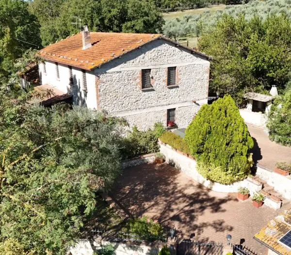 Casale strada Di Palliccio 44, Amelia