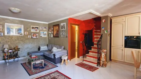 Villa A Schiera via Poggio Fiorito 8, Guardea