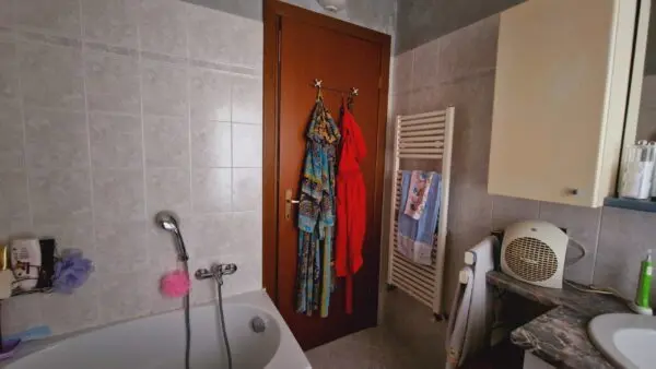 Villa A Schiera via Poggio Fiorito 8, Guardea