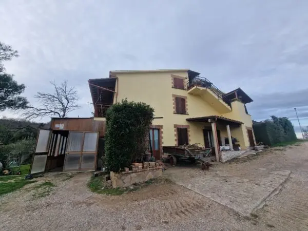 Villa via Vocabolo Settano 21, San Venanzo