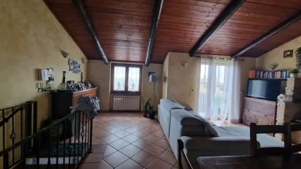 Porzione Di Casa via Poggio Fiorito, Guardea