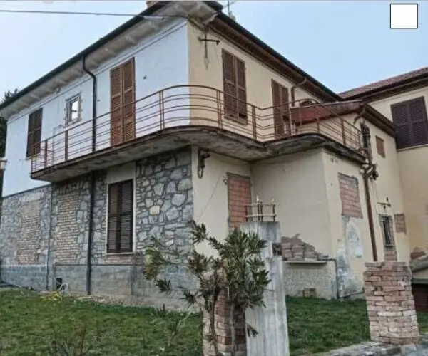 Terratetto via Frazione Garadassi 5, Fabbrica Curone