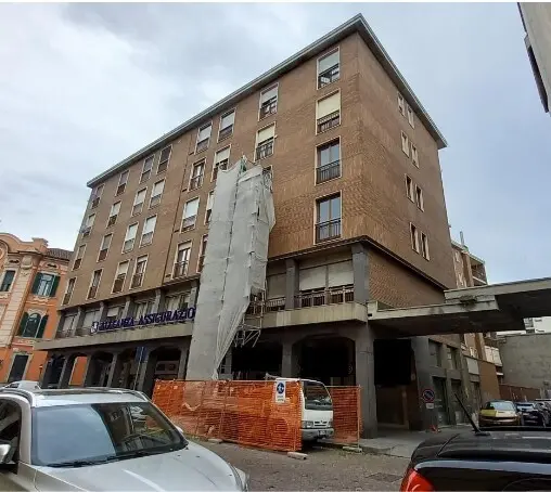 Negozio via Camillo Cavour 19, Alessandria