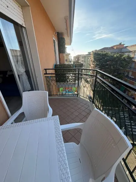Trilocale via Doria 72, Andora