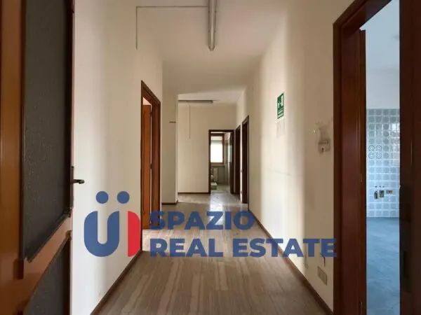 Appartamento via Latina 7, Pescara