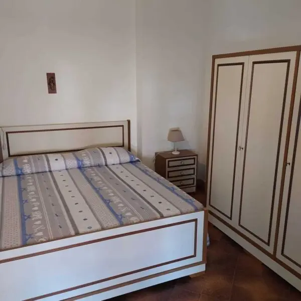Bilocale viale Litoraneo 10, Sarzana