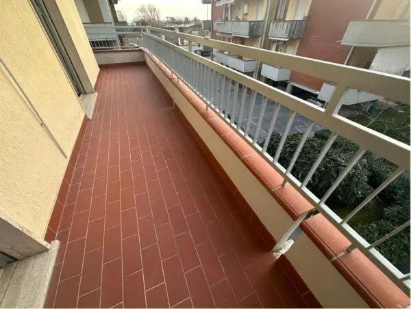 Bilocale viale Litoraneo 10, Sarzana