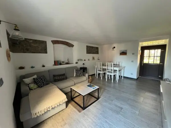 Villa Bifamiliare via Canale 193, Castelnuovo Magra