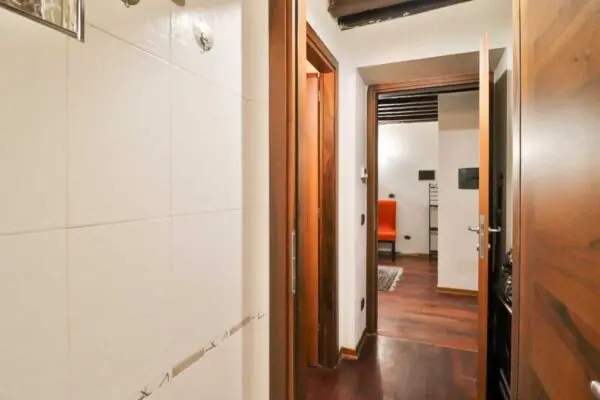 Bilocale piazza Di Basilicanova, Parma
