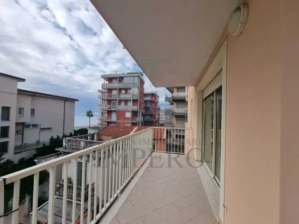 Bilocale via Passeggiata Trento Trieste 39, Ventimiglia