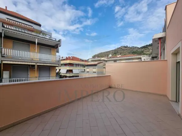 Bilocale via Passeggiata Trento Trieste 39, Ventimiglia