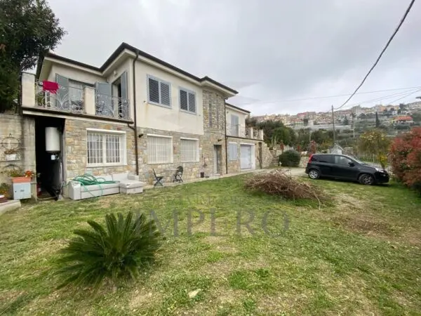 Villa strada Ospedaletti 52, Ospedaletti