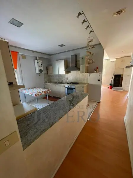 Trilocale via De Amicis 16, Ventimiglia