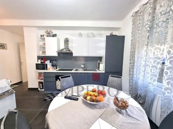 Trilocale via Della Resistenza 17, Ventimiglia