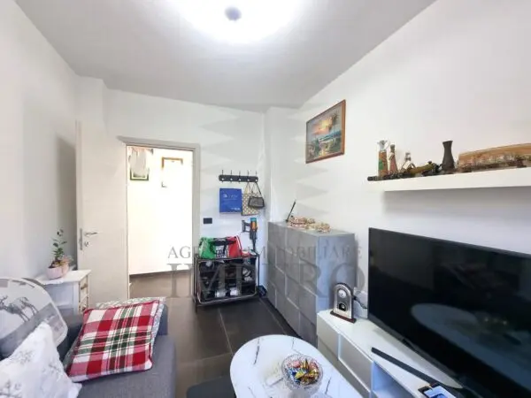 Trilocale via Della Resistenza 17, Ventimiglia