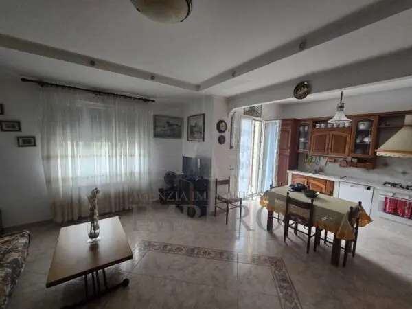 Appartamento via Trossarelli 5, Ventimiglia