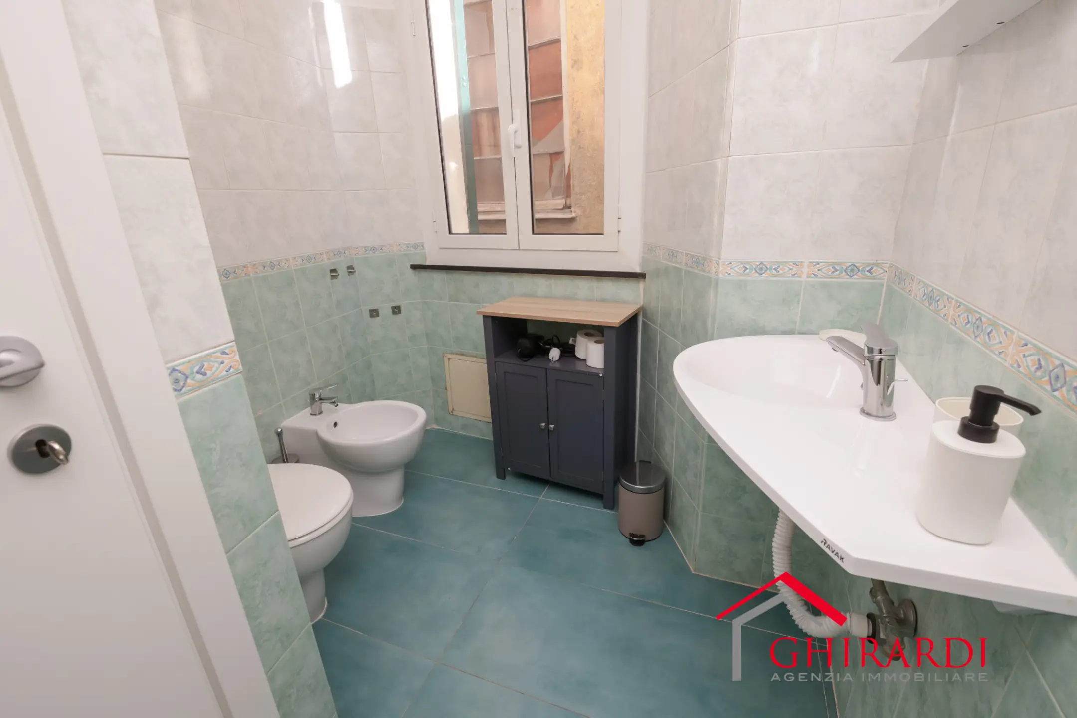 Immagine per Trilocale in affitto a Genova via Andrea Doria 8