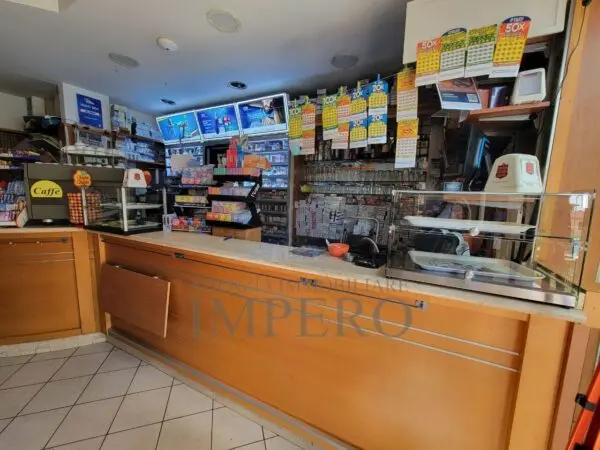 Negozio via Aurelia 150, Bordighera
