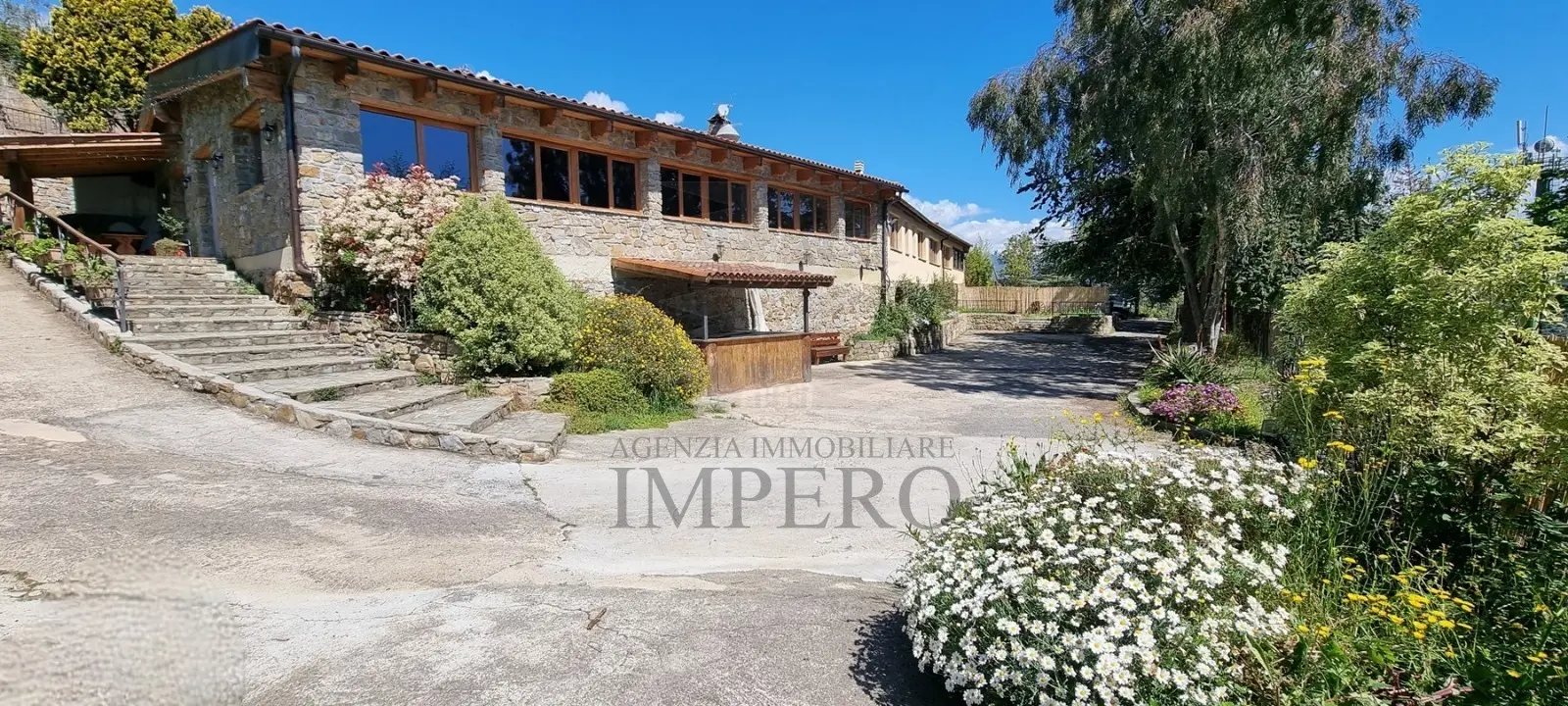 Immagine per Villa trifamiliare in vendita a Dolceacqua strada Provinciale