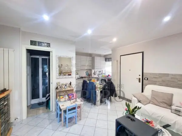 Bilocale via Gallardi 175, Ventimiglia