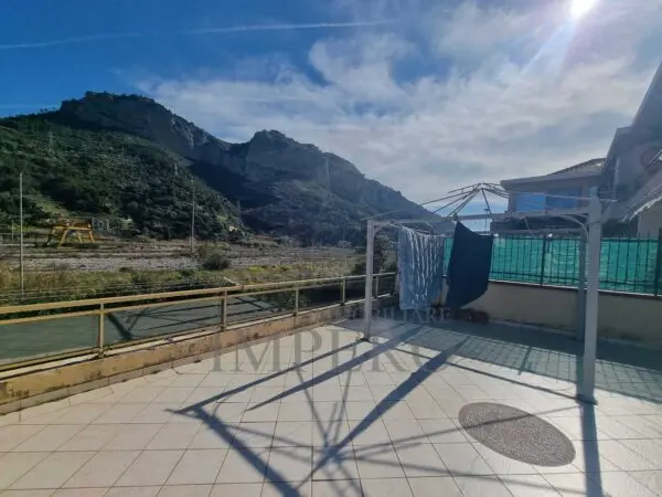 Bilocale via Gallardi 175, Ventimiglia